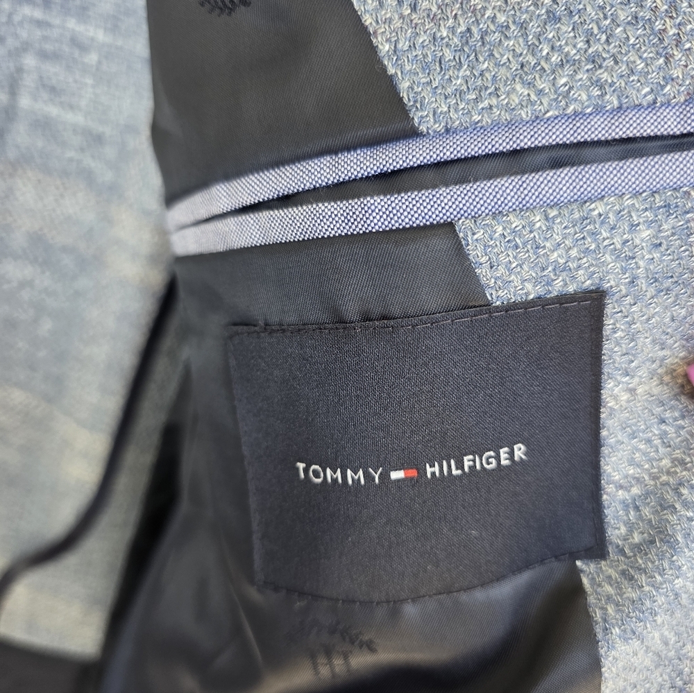 NWT Tommy Hilfiger Gene Men’s Blazer 46R Light Blue Plaid Sport Coat MSRP $295 - Picture 14 of 14